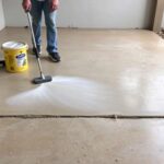 Как правильно очистить и сохранить бетонную поверхность: практическое руководство