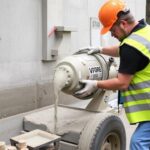 Не рискуйте кожей и дыханием: как работать с цементом и свежим бетоном безопасно (Les règles de sécurité pour manipuler le ciment et le béton frais) Не рискуйте кожей и дыханием: как работать с цементом и свежим бетоном безопасно (Les règles de sécurité pour manipuler le ciment et le béton frais)